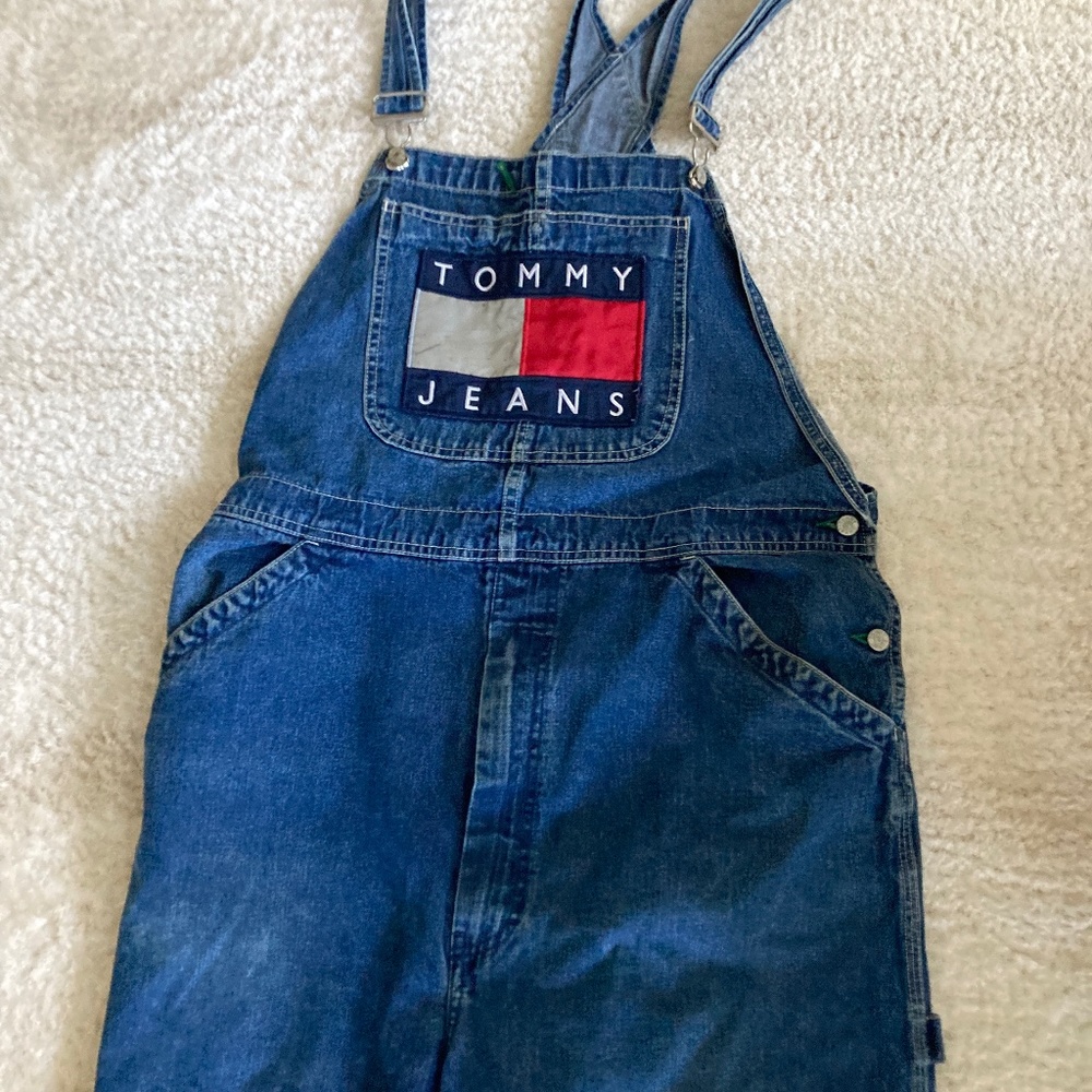 Large label Tommy Hilfiger overalls